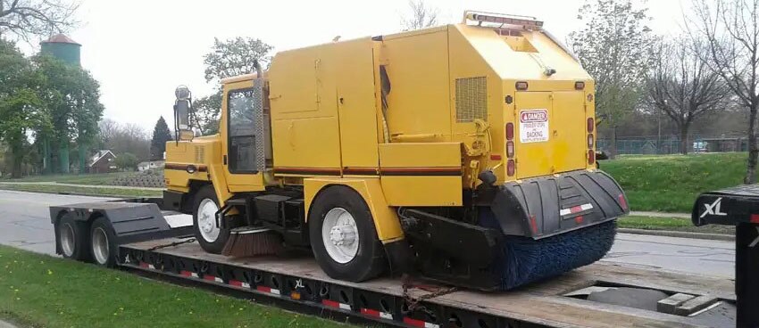 Street Sweeper Truck Transportation