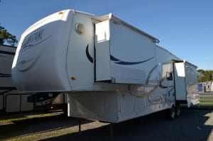 We will transport it, 10 Tips for Redwood 5th Wheel Transportation