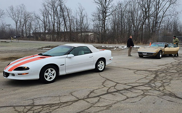 Car Transport Service moving 2 Chevrolet Camaro 