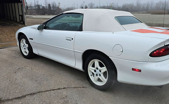 Car Transport Service moving 2 Chevrolet Camaro 