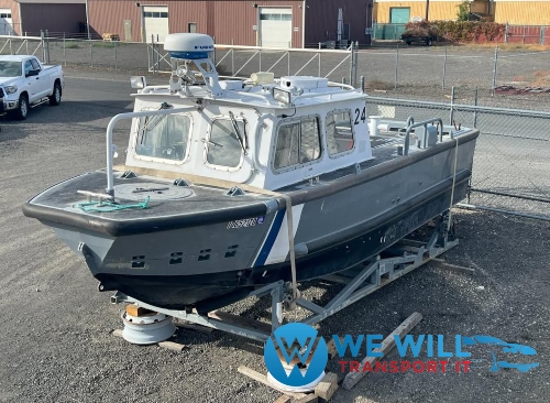 Hauling a 1985 boat.