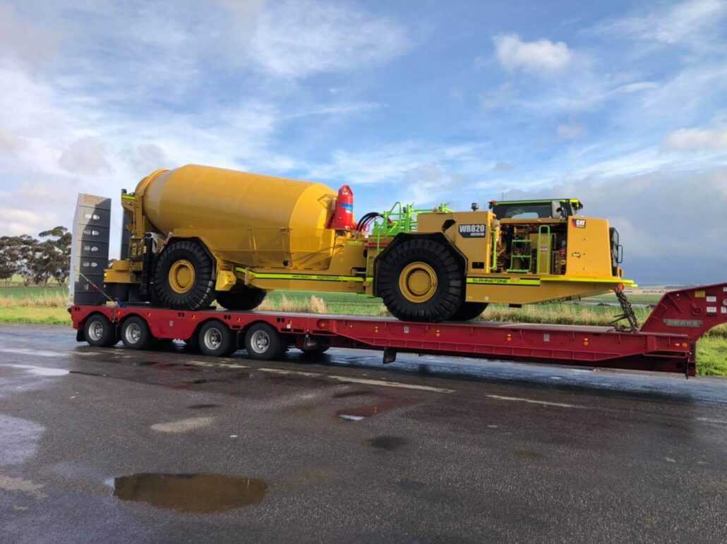 Heavy Equipment Transport from Tennessee to Iowa