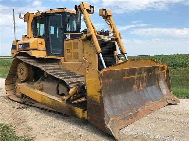 2006 Caterpillar D6R Heavy Equipment Transport from Washington to Florida