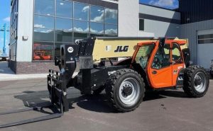 Heavy Equipment Transport from Montana to Arkansas