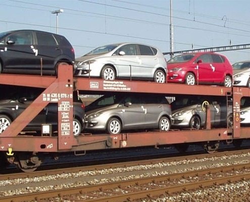 preparing your boat for transport - Expedited Car Transport Services 495x400 - Items You Should Remove When Preparing Your Boat For Transport Expedited Car Transport Services preparing your boat for transport