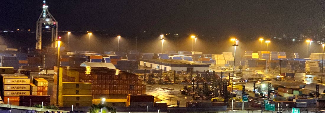  Gantry Crane Transport and Hauling