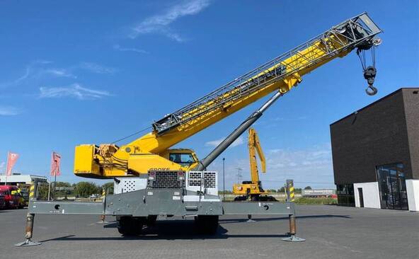 Heavy Equipment Transport from Washington to Mississippi