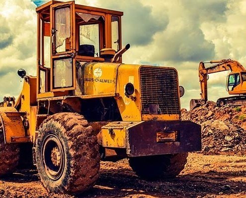 food truck shipping - Hauling Heavy Equipment Tennessee Benefits You Can Get 495x400 - Food Truck Shipping Service Hauling Heavy Equipment Tennessee food truck shipping