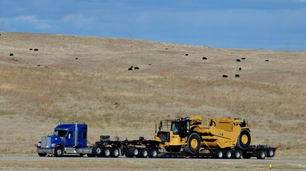 Heavy Equipment Transport 107 Heavy Equipment Transport