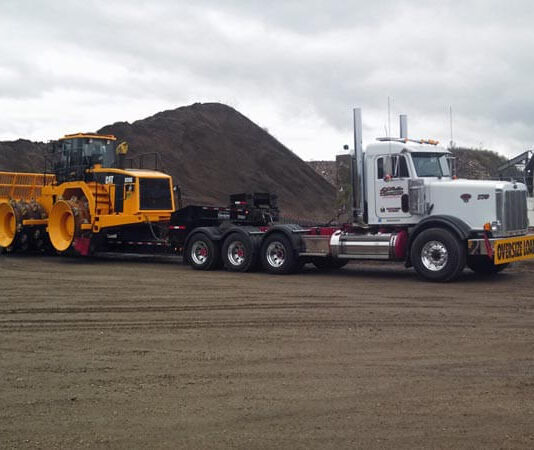 Heavy Equipment Transport from North Dakota to Wyoming Heavy Equipment Transport