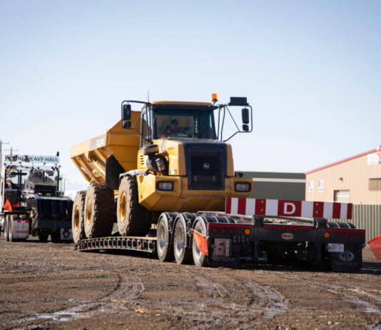 Heavy Equipment Transport from Wisconsin to Maine Heavy Equipment Transport