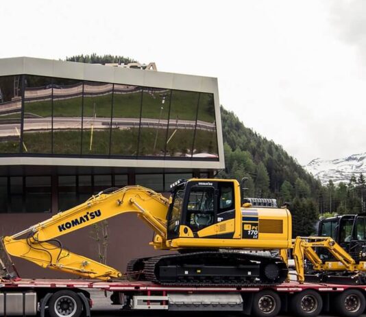 Heavy Equipment Transport from Wyoming to Kentucky Heavy Equipment Transport