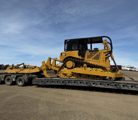 Heavy Equipment Transport from Wyoming to Nebraska Heavy Equipment Transport