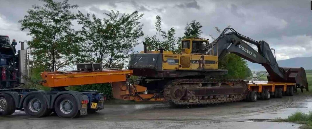 Heavy Equipment Transport 62 Heavy Equipment Transport