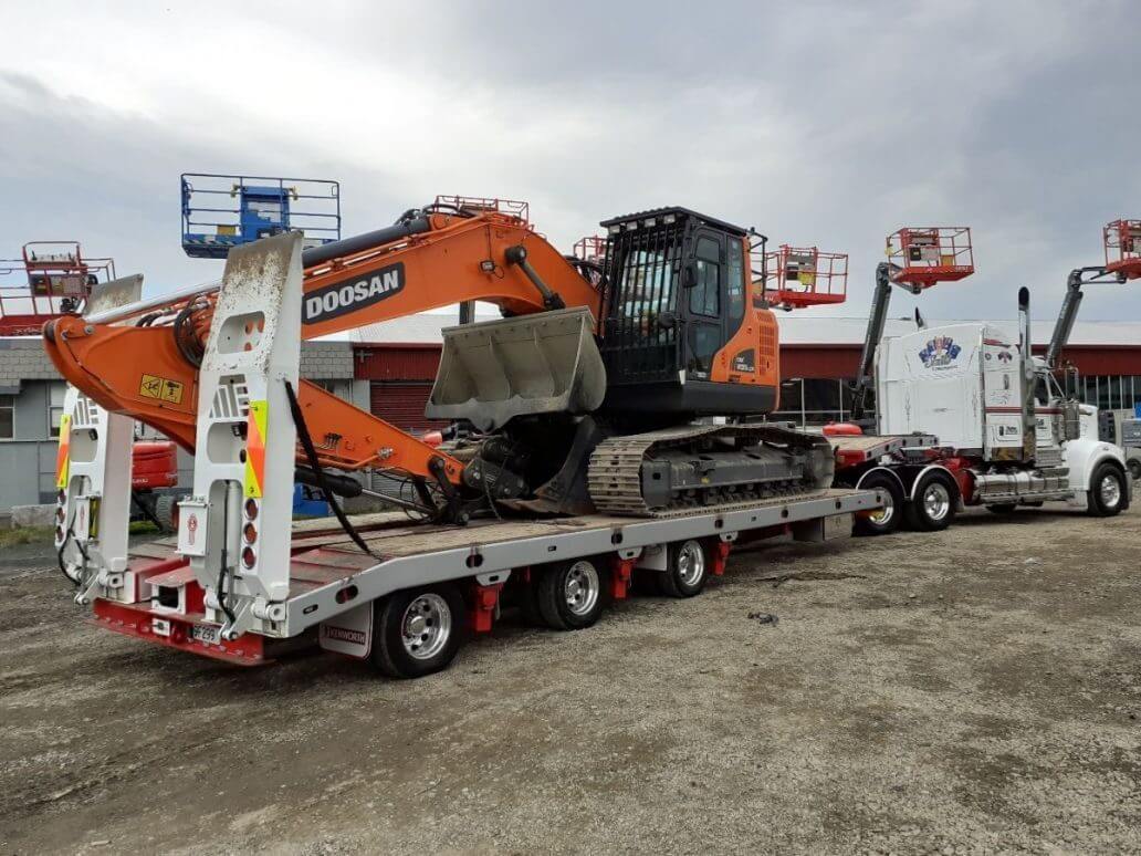 Heavy Equipment Transport 67 Heavy Equipment Transport
