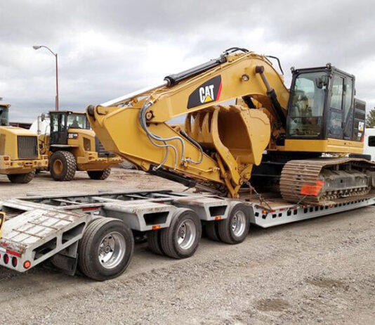 Heavy Equipment Transport from Rhode Island to Maine Heavy Equipment Transport from Minnesota to Colorado