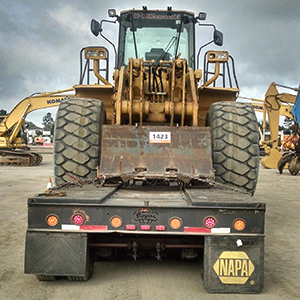 Equipment Transport from Illinois to Texas Equipment Transport from Illinois to Texas