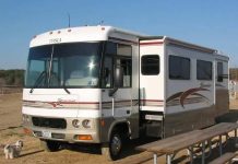 RV Movers Company | Are you looking for RV Hauling Companies? RV Movers , R.V Hauling companies , Transporting a R.V