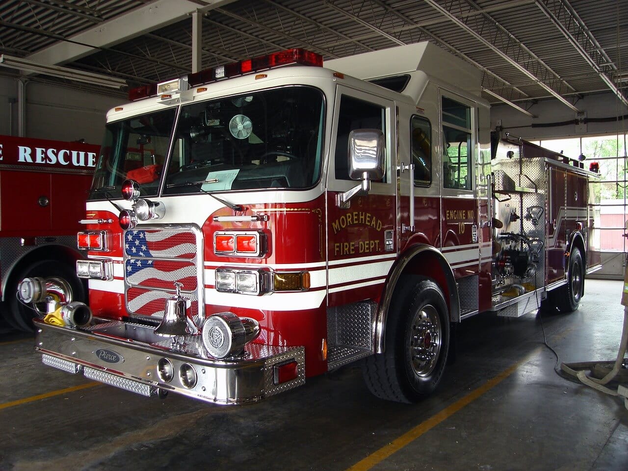 We will transport it, Shipping Emergency Vehicles We will transport it, Shipping Emergency Vehicles