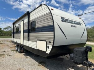 Hauling a Sportsmen SE by KZ RV.