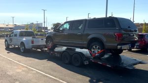 Tip-the-auto-transport-company-driver Should You Tip The Auto Transport Company Driver?