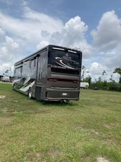 Transporting a Tiffin RV near me.