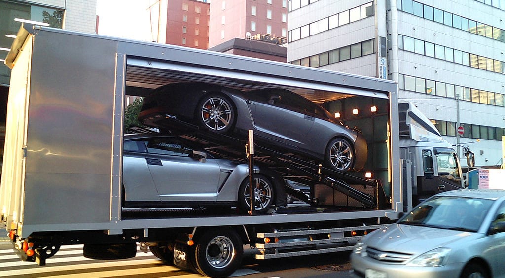 enclosed car transport