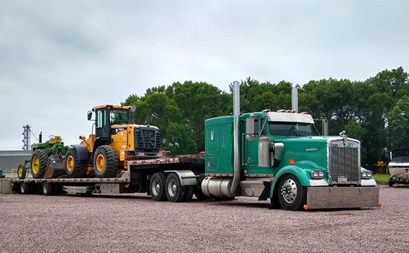 Step Deck Trailer Transport