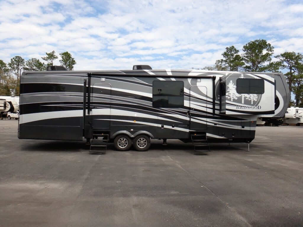 Fifth Wheel Transportation Company in the US