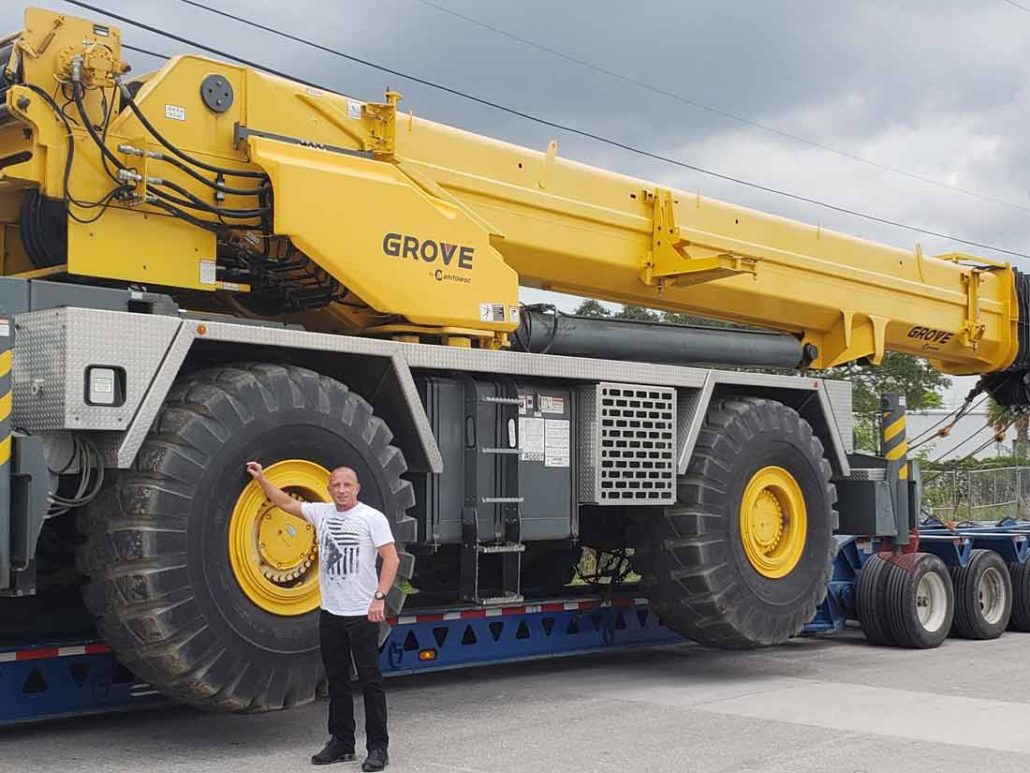 Rough terrin crane transport with We Will Transport it