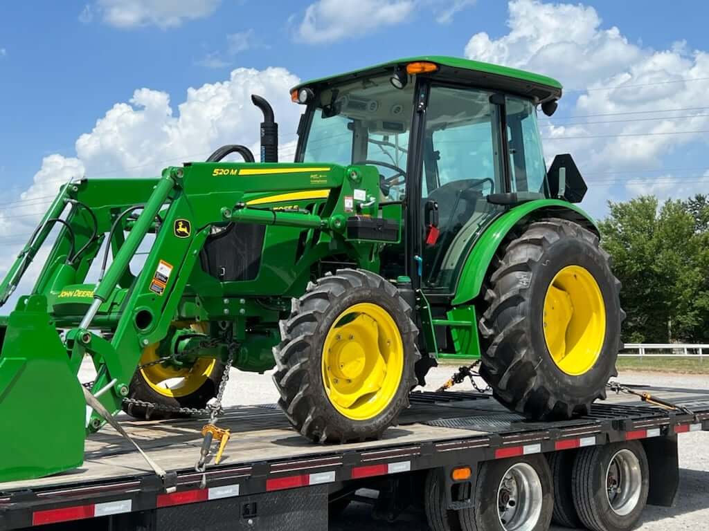 small-tractor Heavy Equipment Transport from Minnesota to Colorado